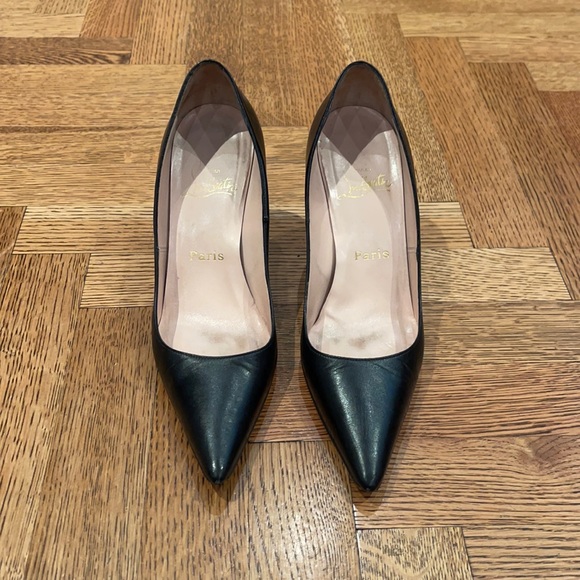 Christian Louboutin Shoes - Christian Louboutin black leather point toe pumps